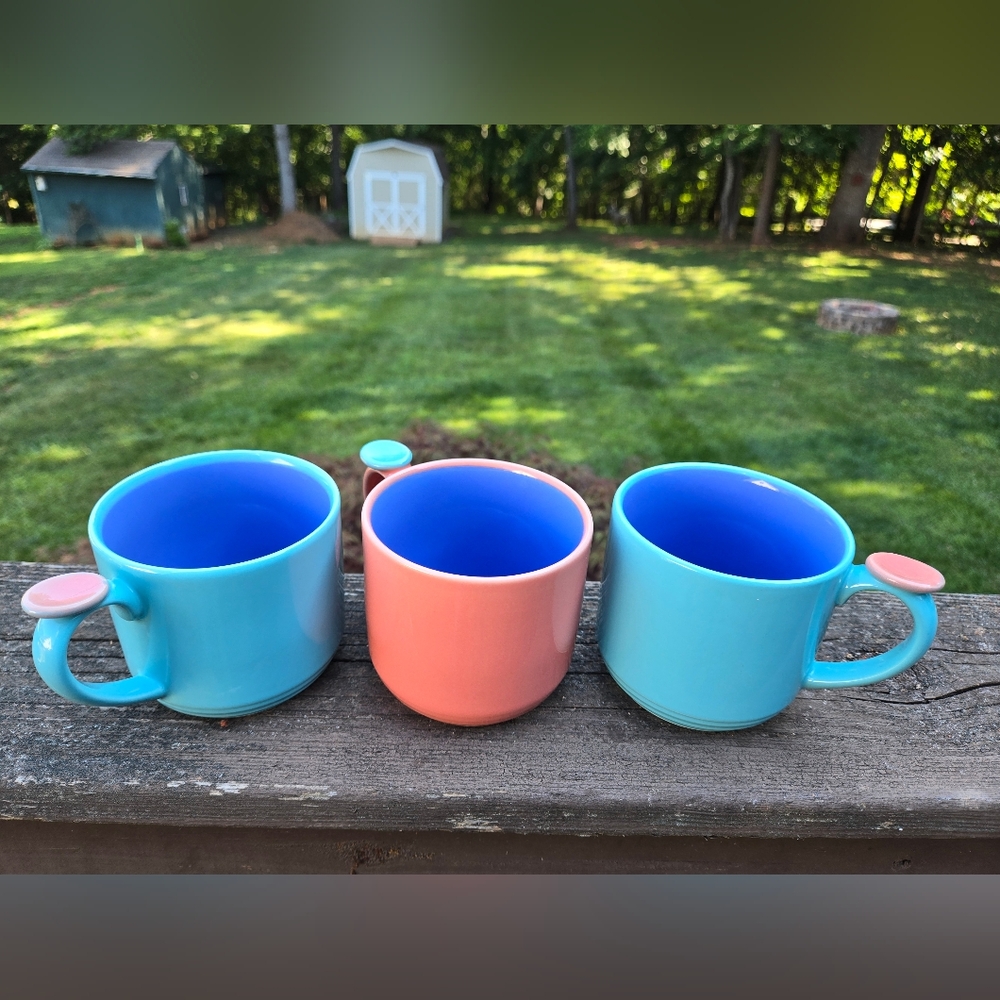 Lindt-Stymeist Colorways Thumbprint Mugs 90s